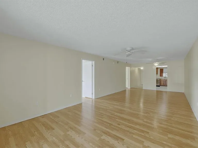 4143 Heron Way #207 — Photo 11
