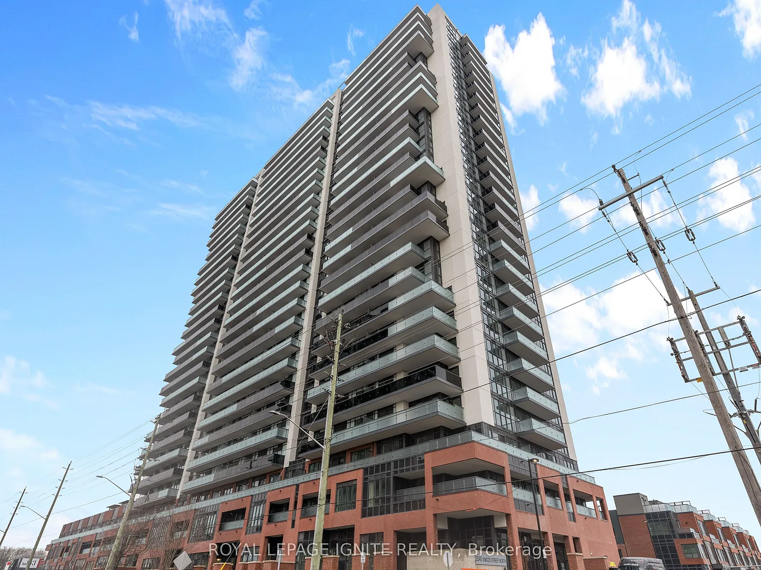 2 bed, $2,100 — Photo 1