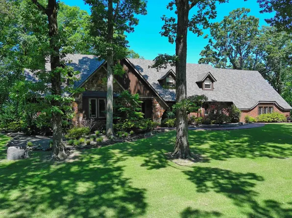 1003 Oakwood Dr, Wynne, AR 72396