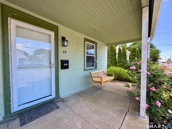 69 Morse Ave, Groton, CT 06340