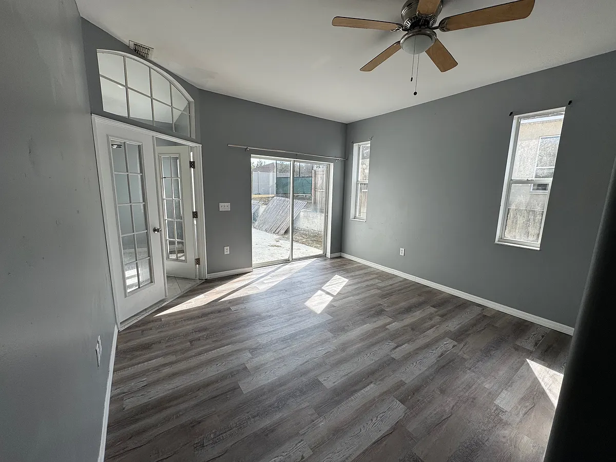 Building Photo - 6156 Nantucket Ln