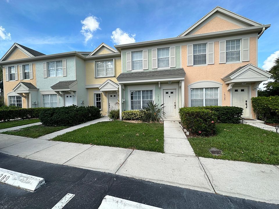 1st image of 16725 Hemingway Dr