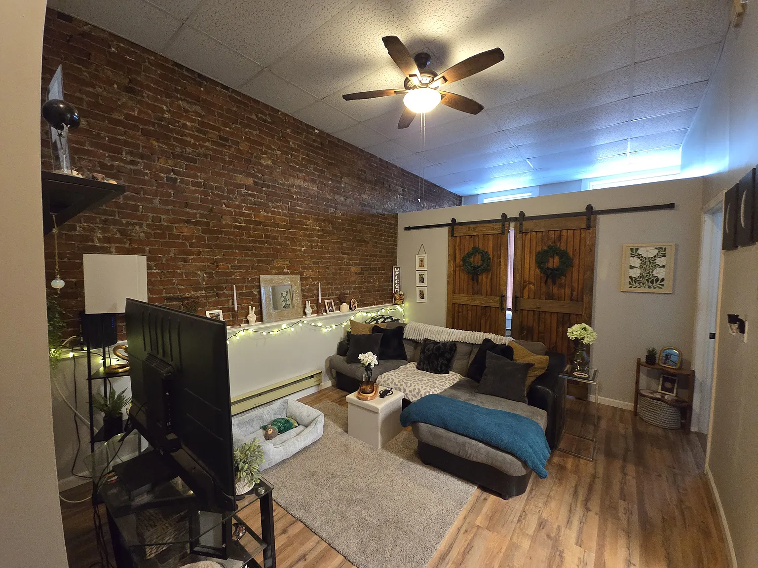 2 bed, $1,150 — Photo 1