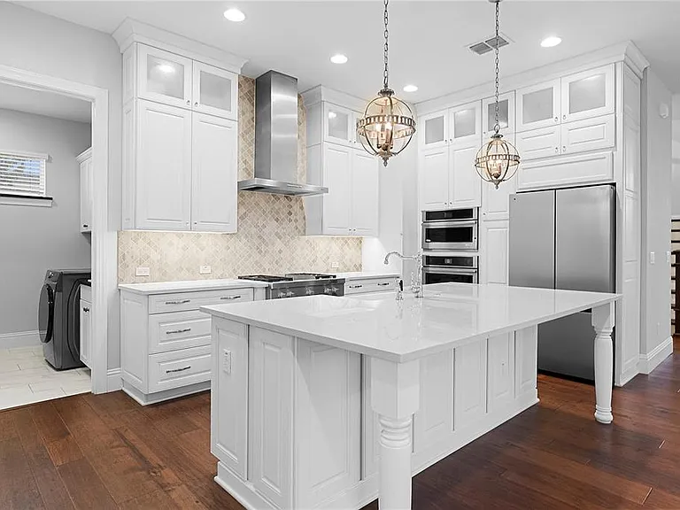 835 W Canton Ave — Photo 7