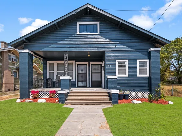 901 Boundary St, Houston, TX 77009