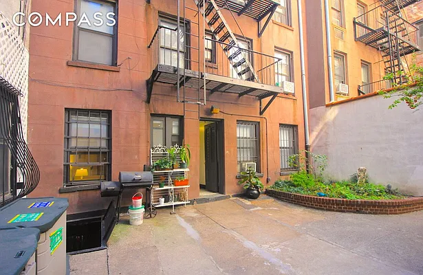 Rented by Compass | media 8