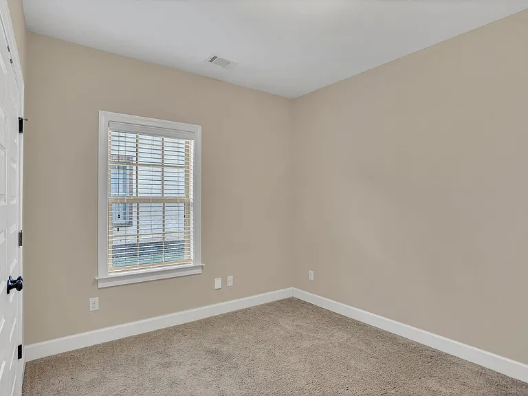 999 Starr Ct — Photo 22