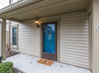 3017 Crimson Ct W, Carmel, IN 46033