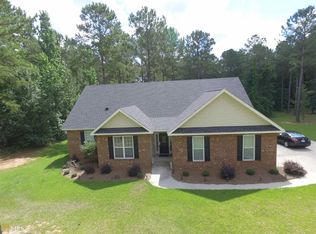 350 Old Pine Rd, Dublin, GA 31022