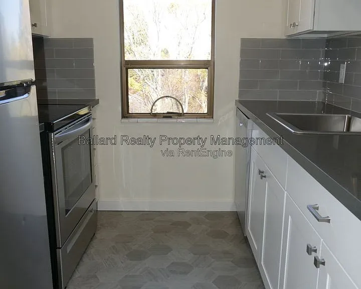 3018 NW 85th St #9 — Photo 7