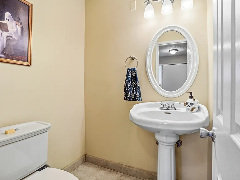 12131 Captiva Ct — Photo 4