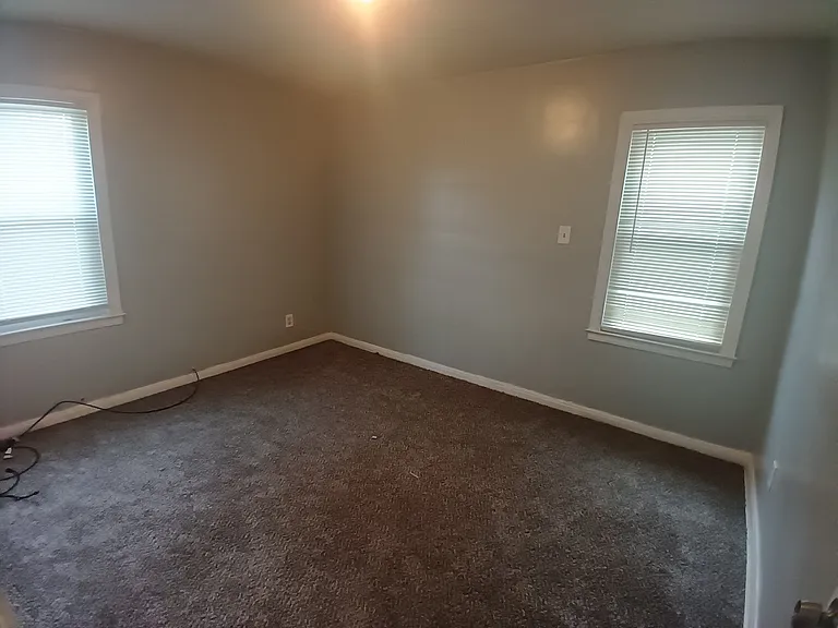 12944B Rosemont Ave — Photo 9