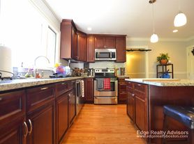 33 Bigelow St