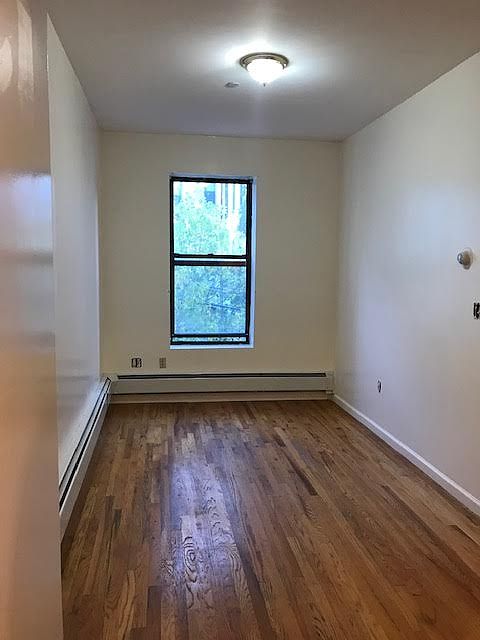 1st image of 316 Montgomery St APT 2R