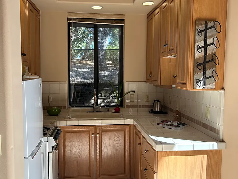 Quail Meadows Dr — Photo 14