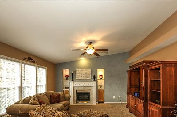 5th image of 203 Millstone Dr