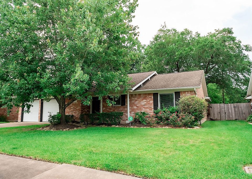 1st image of 15719 Bougainvilla Ln