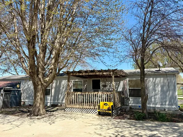 7342 Twin Lakes Rd, Manson, IA 50563