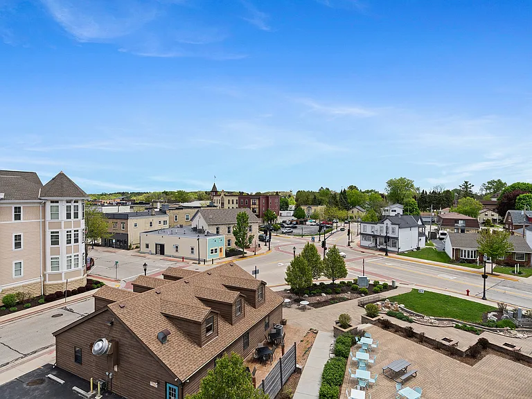 1505 Rooftop Patio View