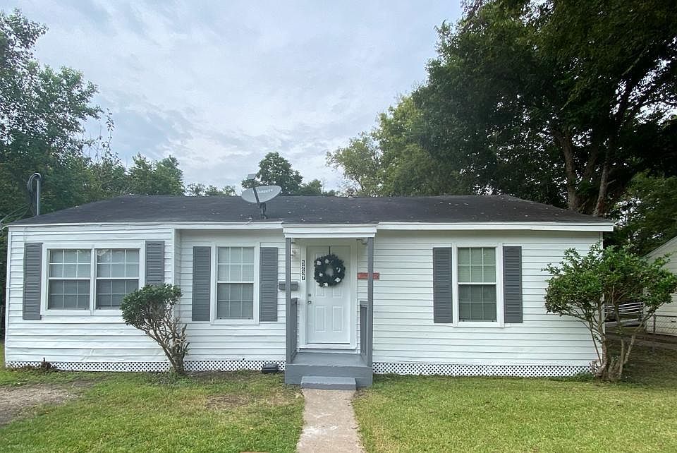 1st image of 5237 Carmen St
