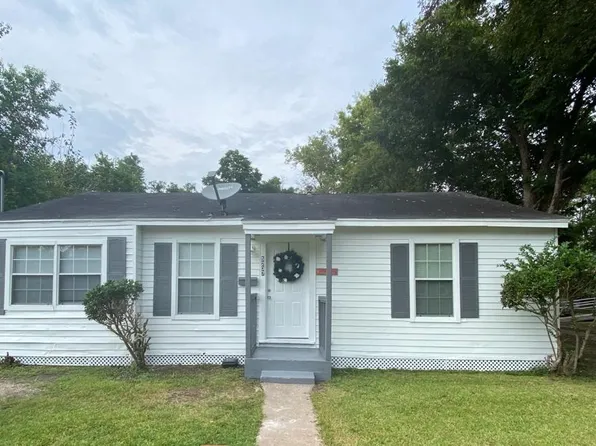 5237 Carmen St, Houston, TX 77033