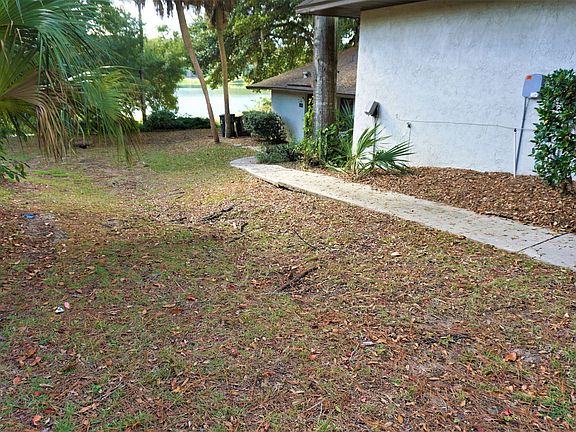 4th image of 157 Sunnyside Dr