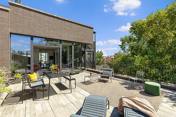 Rented by Corcoran | media 3