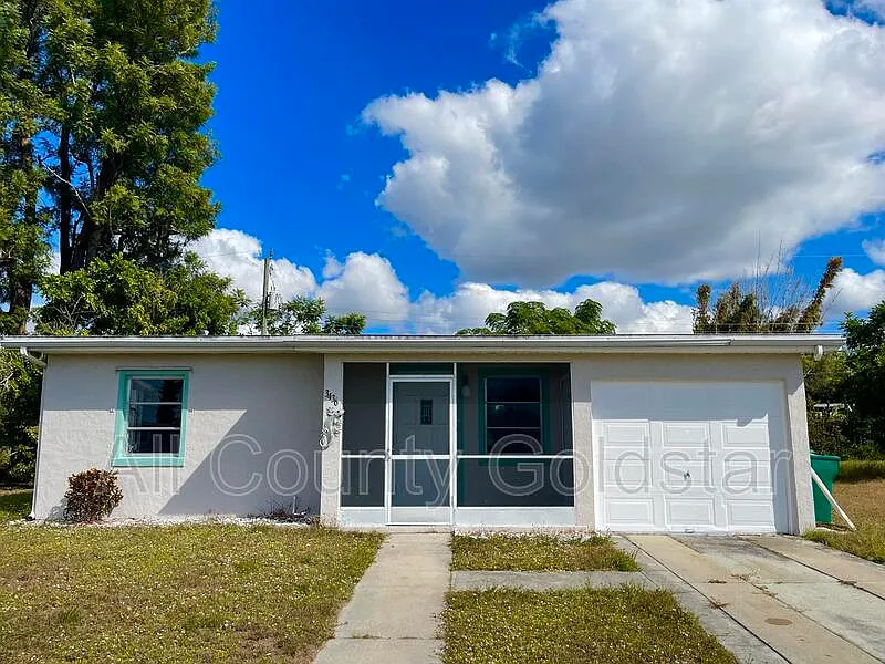 2 bed, 1.0 bath, 648 sqft, $1,349 — Photo 1