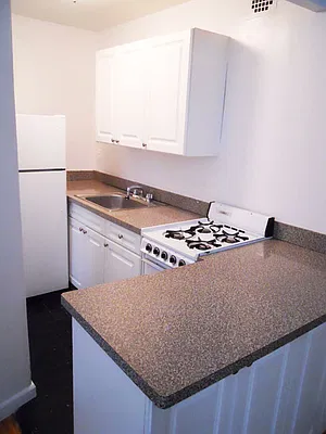 Rented by DSA Realty | media 23