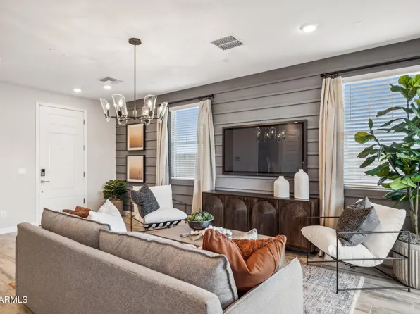 21031 N 58TH Place, Phoenix, AZ 85054