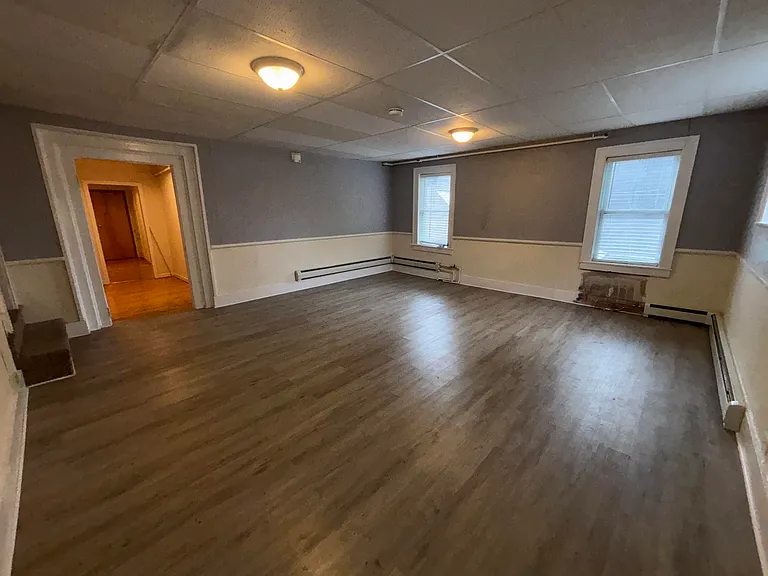 75 Main St #201 — Photo 8