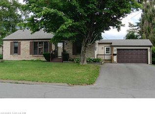 103 Fleetwood St, Presque Isle, ME 04769