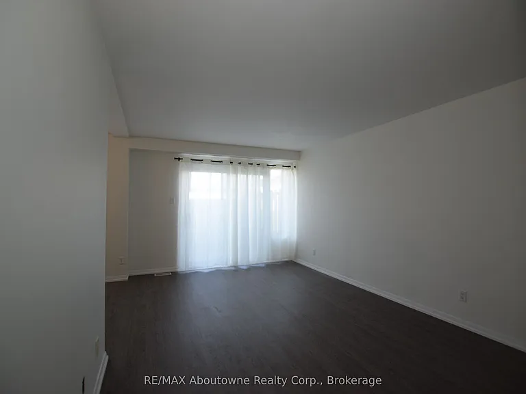 176 Henry St #25 — Photo 2