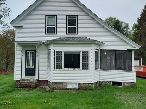 47 St. Laurent Street, Epping, NH 03042
