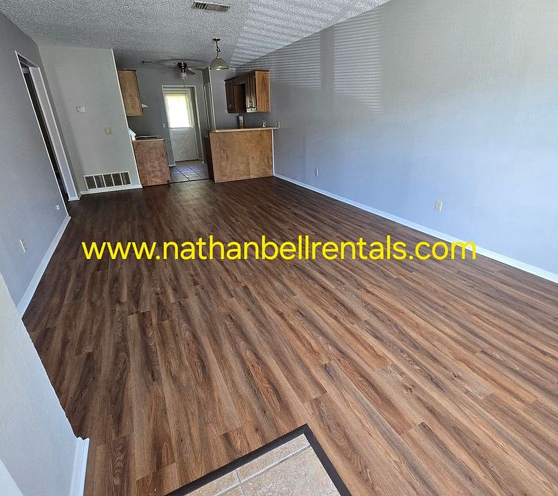 1st image of 2855 Kessler Dr