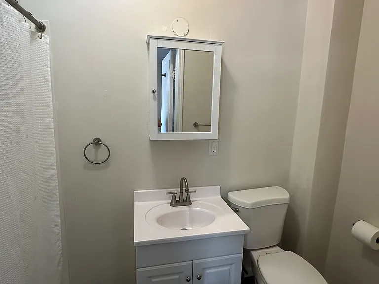 4237 Saint Clair Ave #1 — Photo 14
