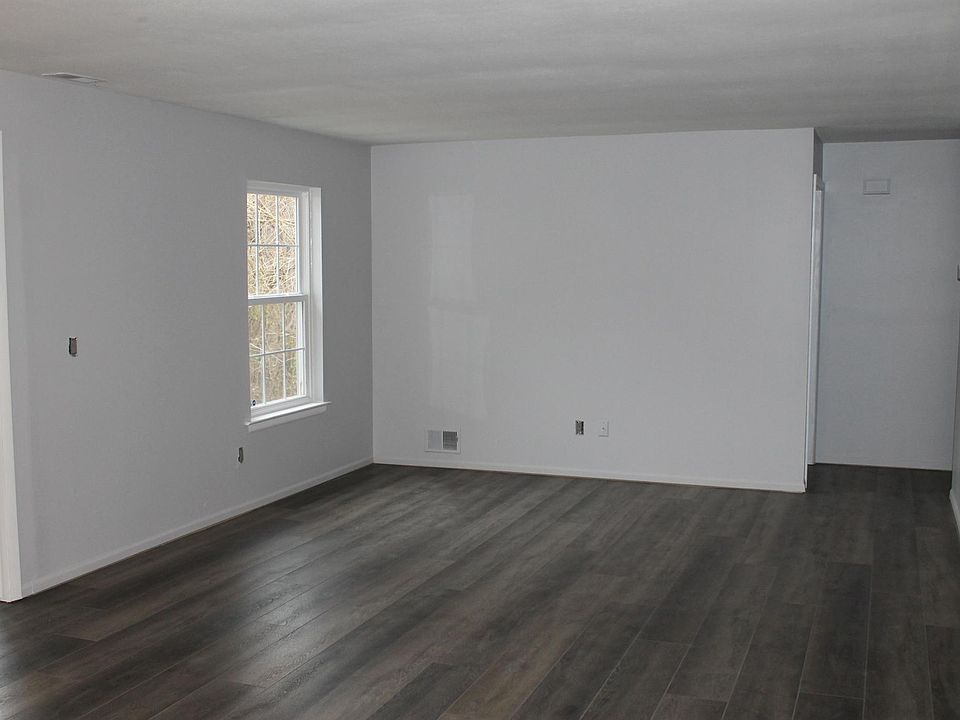 1st image of 701-5 Zlotkin Cir