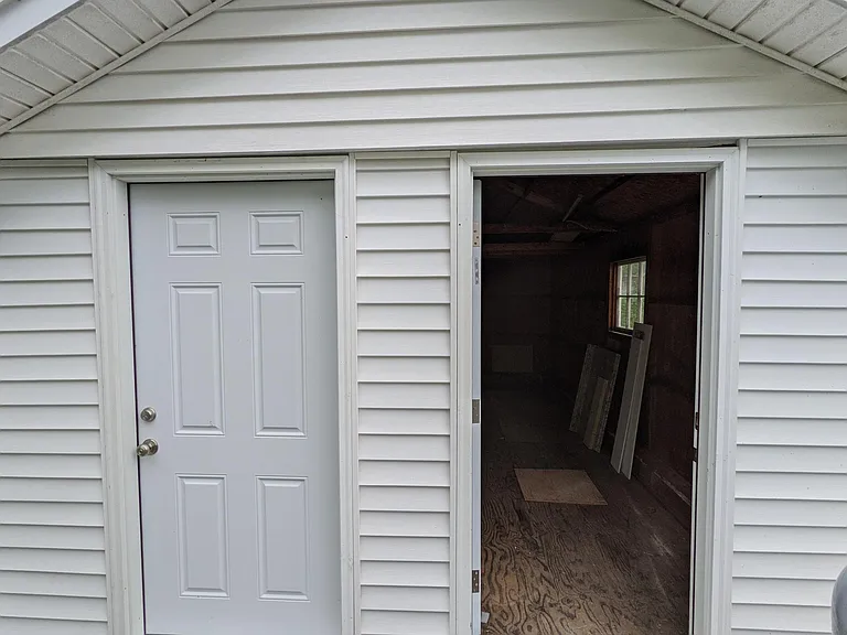 422 State St #A — Photo 8