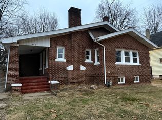 340 N Calhoun St, Decatur, IL 62521