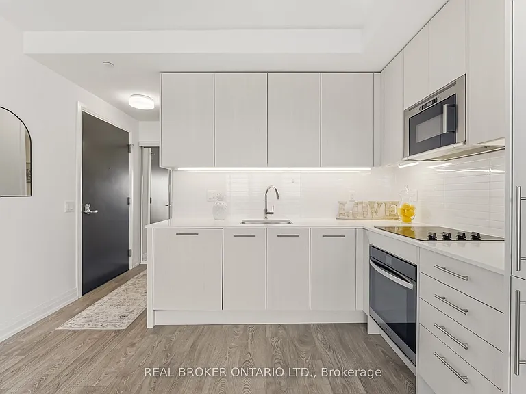 286 Main St #2602 — Photo 9
