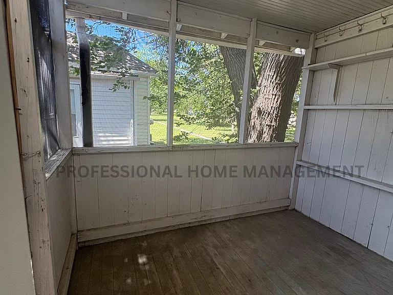 203 Old Mill Rd — Photo 9