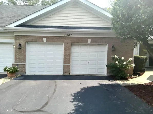 21137 W Cypress Ct, Plainfield, IL 60544