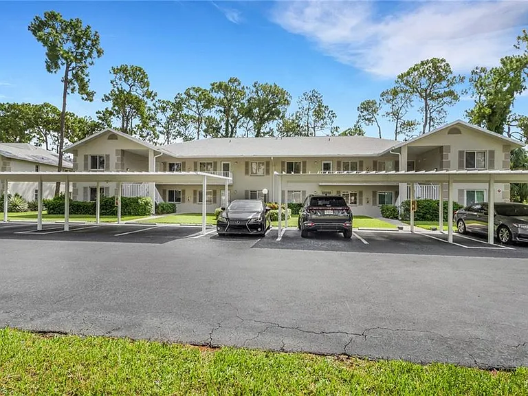 800 Augusta Blvd #B201 — Photo 2