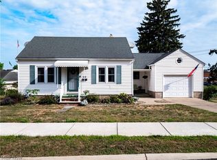 345 Cornell Ave, Amherst, OH 44001