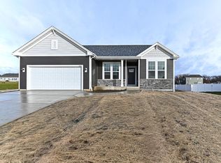 4330 20th St, Kenosha, WI 53144