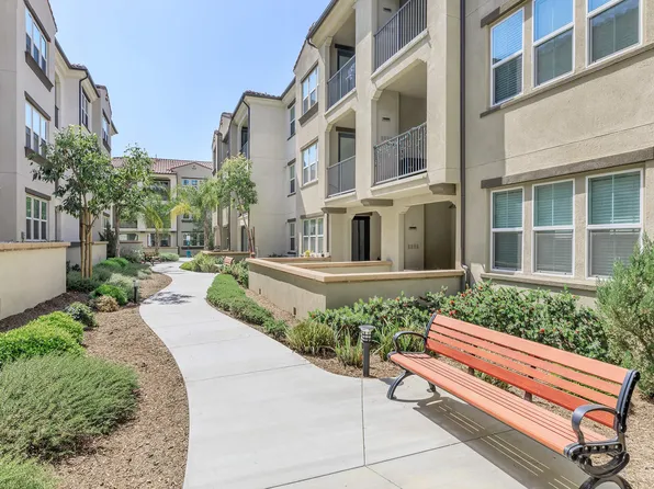 Trails at Canyon Crest
