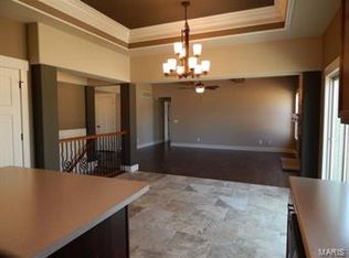 227 Hartford Glen Ct #UC, Wentzville, MO 63348