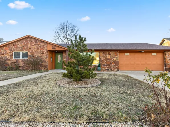 1045 Rolling Meadows Ct, Bartlesville, OK 74006