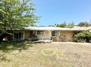 2667 Shasta Rd, Clearlake Oaks, CA