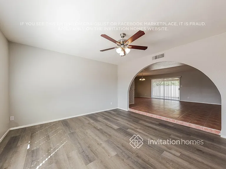5808 W Mary Jane Ln — Photo 3